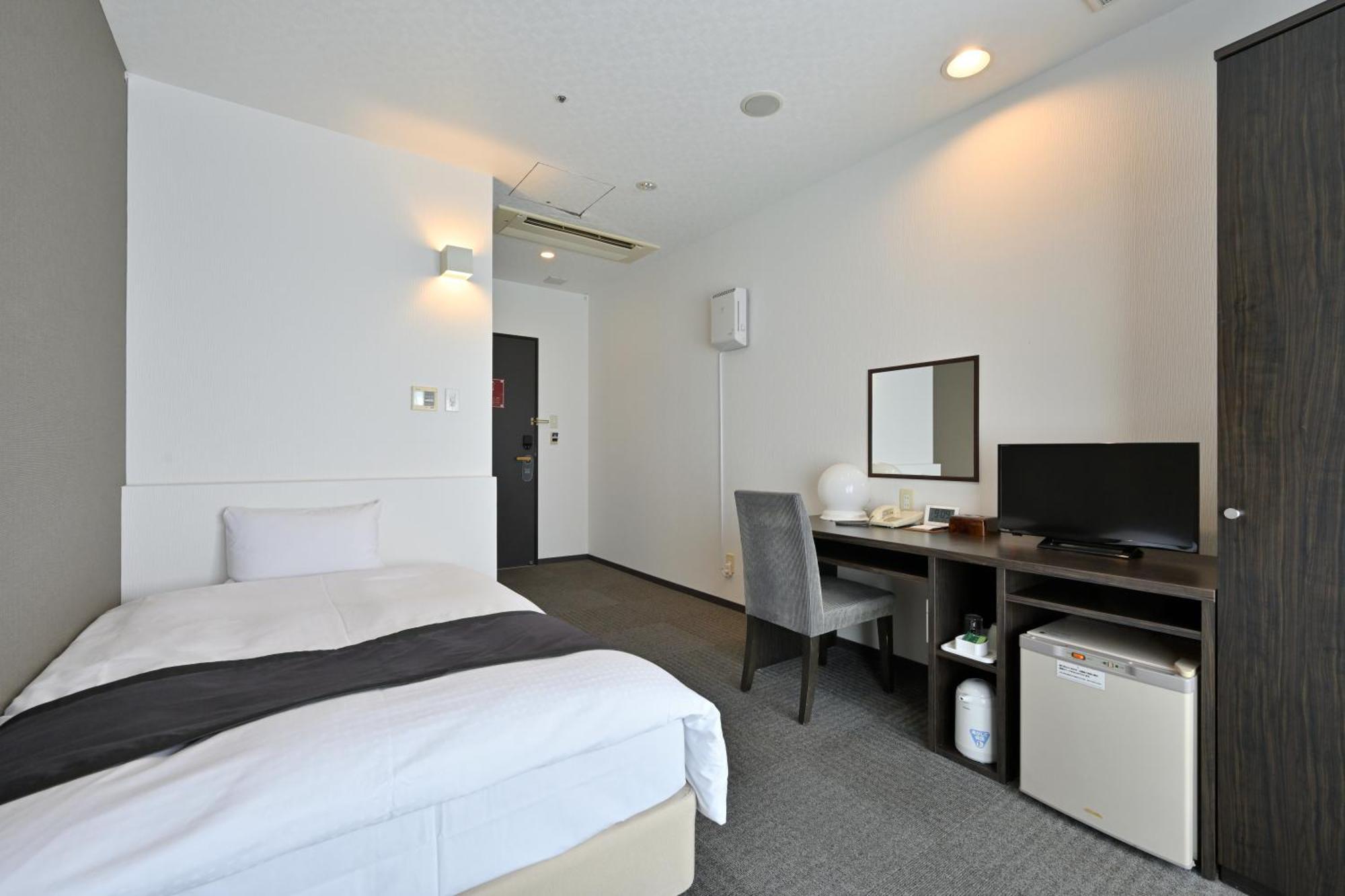 Wakayama Urban Hotel Bagian luar foto