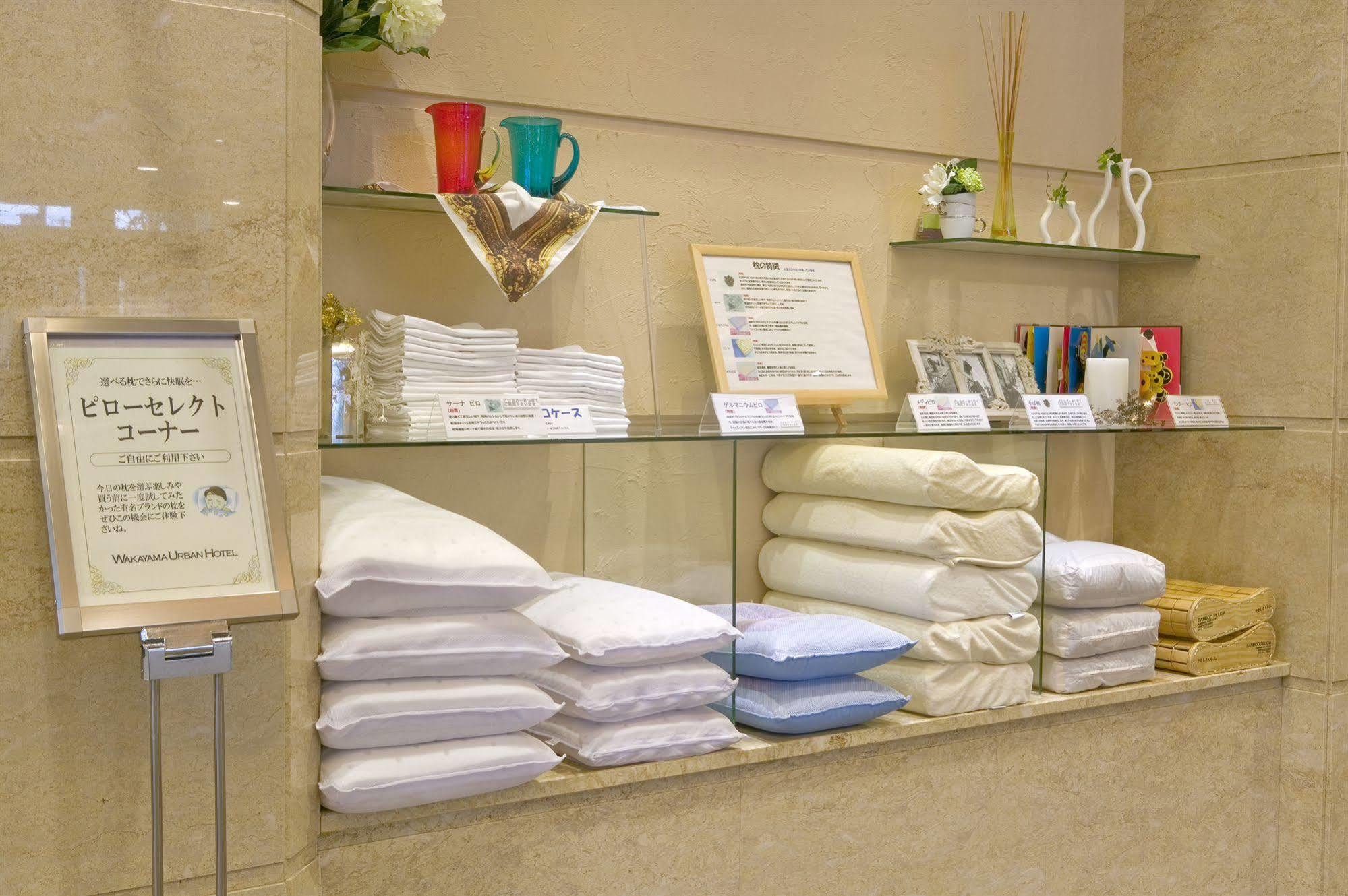 Wakayama Urban Hotel Bagian luar foto
